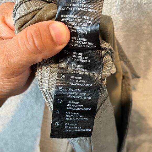 KUHL Trekr Pants Women's Size 6 Regular Green Hiking Gorpcore 31” Inseam - Picture 6 of 8